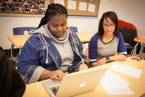 students working on laptop at MxCC@Platt