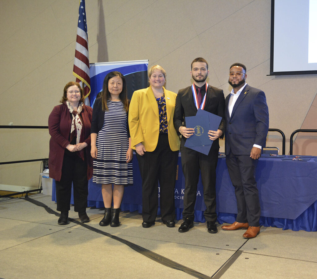 Phi Theta Kappa – Beta Gamma Xi Chapter | CT State, Middlesex